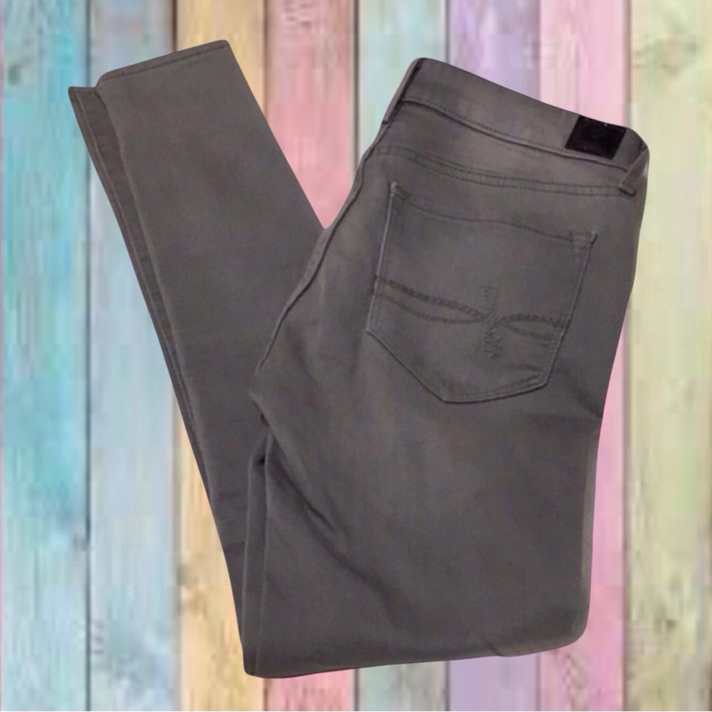 Denizen From Levi’s Gray Low Rise Jegging Jeans